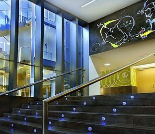 Acceso a salones  Vincci Zaragoza Zentro Zaragoza