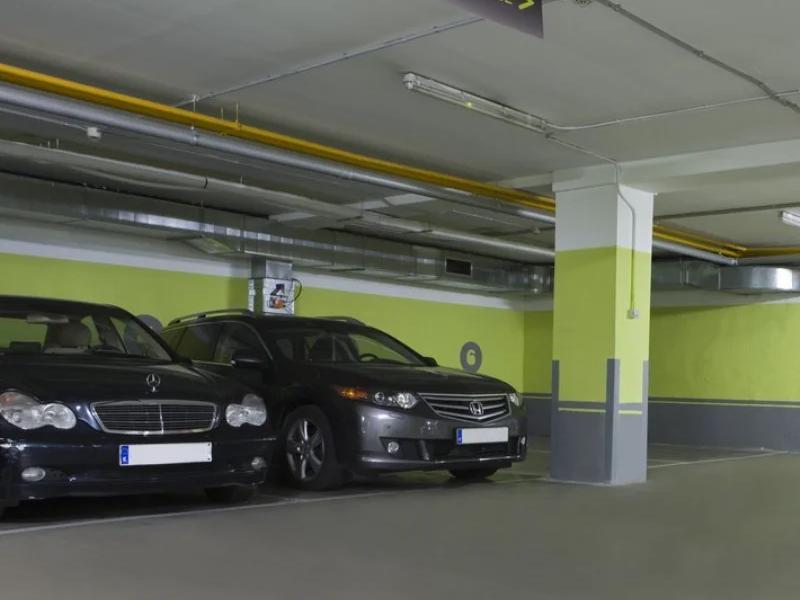 Kostenpflichtiges Parkplatz Vincci Zaragoza Zentro 4* Saragossa Kostenpflichtiges Parkplatz Vincci Zaragoza Zentro 4* Saragossa