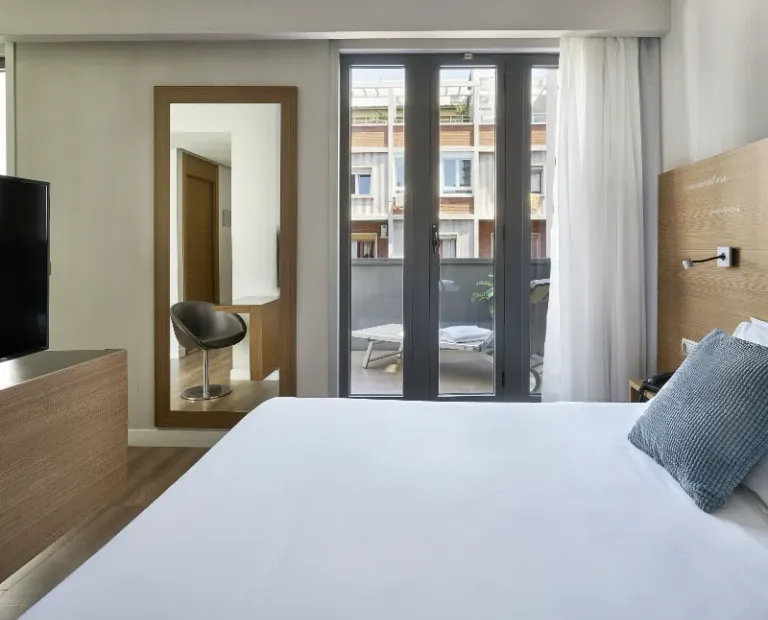 Superior Rooms Vincci Zaragoza Zentro 4* Superior Rooms Vincci Zaragoza Zentro 4*