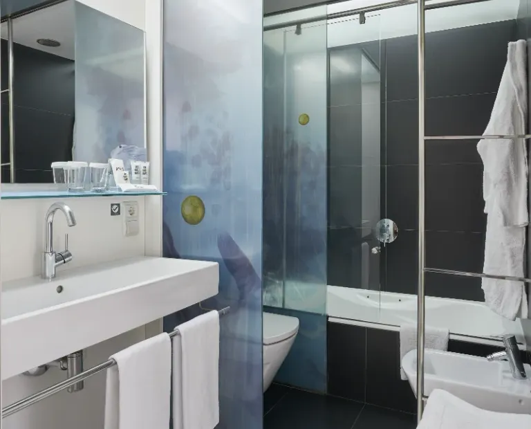Superior Rooms Vincci Zaragoza Zentro 4* Superior Rooms Vincci Zaragoza Zentro 4*