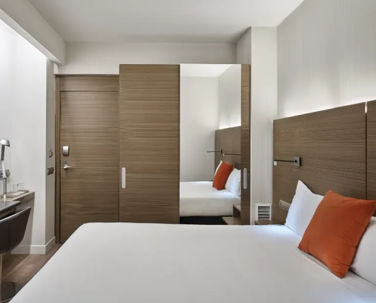 Petit Room Vincci Zaragoza Zentro 4* Petit Room Vincci Zaragoza Zentro 4*